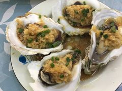 蒜蓉生蚝-小辣妹川味海鲜加工店(第一市场椰风巷店)