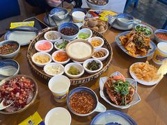 -包整·丝娃娃(一览甲秀楼风景店)