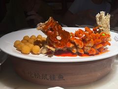 -吴越荣记苏州菜·松鼠桂鱼100%活鱼现做(月光码头店)