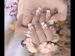 -兔猫ToMoreNails美甲美睫