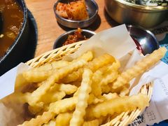 -肥肥虾庄·金牌油焖大虾(杨园滨江时代walk店)