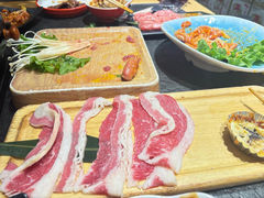-炭小牛果木烤肉