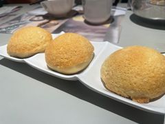 酥皮焗叉烧包-添好运点心专门店(深水埗店)