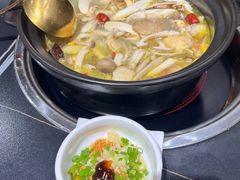 -野菌皇海景野生菌火锅(滨海大道店)