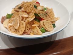 -梅花香里大酒店(郁金香路店)