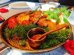 -弦月窗LUNETTE BY AMANDA(复兴路店)