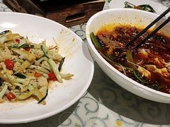 -巴特餐饮6加1音乐餐吧·新疆菜