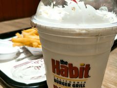 -The Habit Burger Grill 哈比特汉堡(爱琴海店)