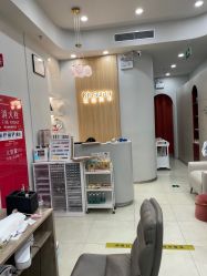 -进巍美甲美睫店