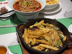 -鑫小城故事·藕汤·家常菜(台北一路总店)