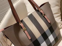 -BURBERRY(青岛海信广场店)