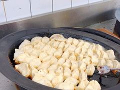 -黄阿姨锅贴大王(万航渡路店)