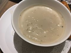 蘑菇忌廉汤-卡朋西餐(较场西路店)
