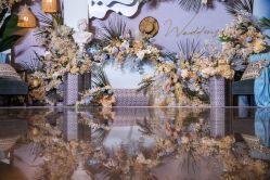 -HY小曼wedding·TOPYOUNG团队
