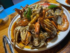 招牌香辣蟹-臻鲜燕海鲜融合餐厅(金陵style店)