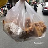 刚好炸出锅热乎乎 和小伙伴一起买了八只
