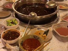 -九尺赵老四鲜鹅肠火锅