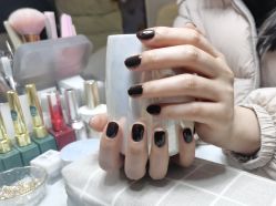 -UGIRL有个美甲
