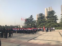 -郑州烈士陵园(二七区)