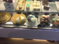 -云朵上的鱼(莘庄店)