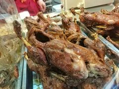 -王浩儿纪六孃甜皮鸭(乐山总店)