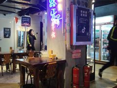 -马路牙子地桌烤肉(工体店)