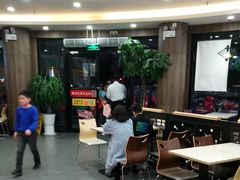 大堂-大娘水饺(红兰路大润发店)