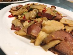 鲜笋腊肉-漫山居私汤民宿全竹宴
