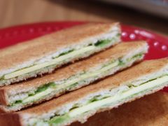 咖椰吐司-HELLO 27 意面·沙拉·帕尼尼