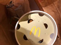 -麦当劳(海岸城店)