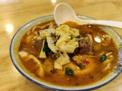 老酸菜牛肋条面-阿彬生炒牛肉面(解放路店)