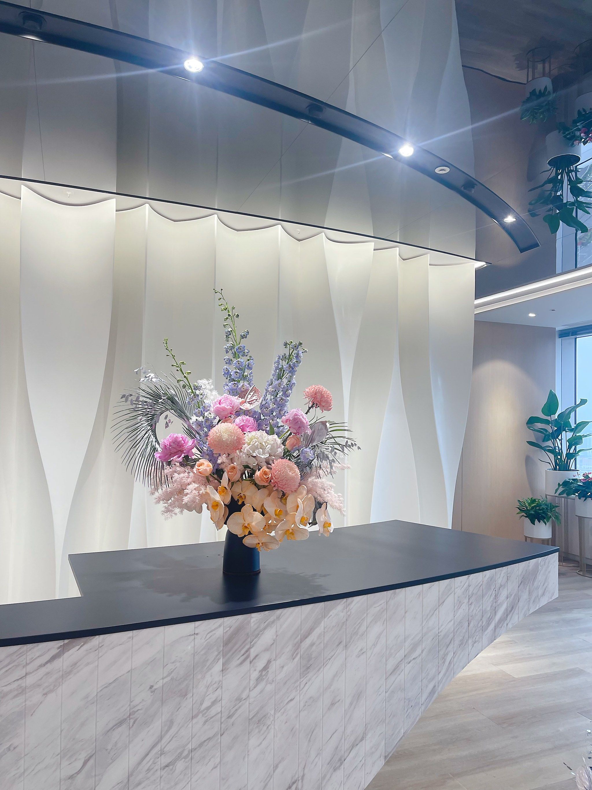 公司前台花