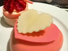 -元素自助餐厅·生蚝·海鲜·刺身(萝岗汇华希尔顿逸林酒店)