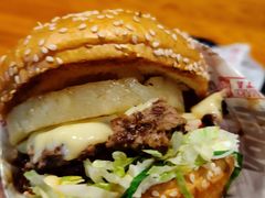 -The Habit Burger Grill 哈比特汉堡(复兴soho店)