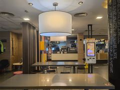 -麦当劳(外高桥DT店)