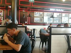 大堂-李先生牛肉面大王(上海站南广场店)