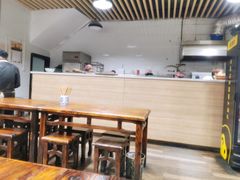 大堂-清真石家包子(大皮院总店)