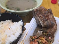 -八一路好吃街(雨田商务大厦店)