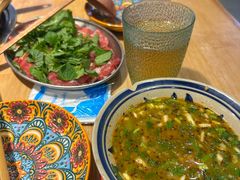 -洱火云南酸菜牛肉火锅(石景山当代商城店)