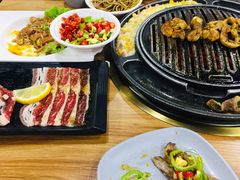 柠檬香草黑椒牛五花-小米烤肉·和牛原切-创意韩料(东关店)