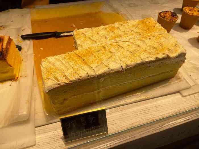 仲诚古早味西城红场店位于哈西大街299号西城红场负一层位置很明显