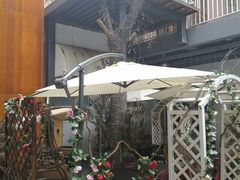 -春树下·树屋花房西餐厅(罍街AS1980店)