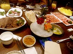 -泓炙颐凤鲜海鲜火锅料理(桐乡店)