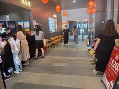 -煲王粤菜餐厅(中侨中心店)