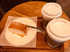 -星巴克臻选(湖滨道店)
