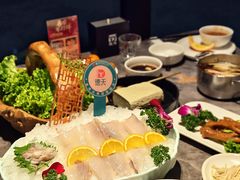 -德天肥牛海鲜火锅(城西银泰店)