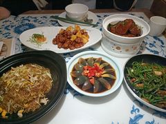 -小菜园新徽菜(芜湖镜湖苏宁店)