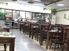 大堂-崇德楼水盆牛羊肉泡馍馆(文艺路店)