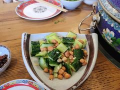 -毛辣果·贵州红酸汤牛肉火锅(西单店)