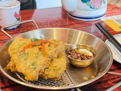 潮州蚝仔烙-沙胆彪炭炉牛杂煲(上海日月光广场店)